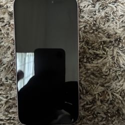iPhone 15 – 128GB (Pink) – Like New