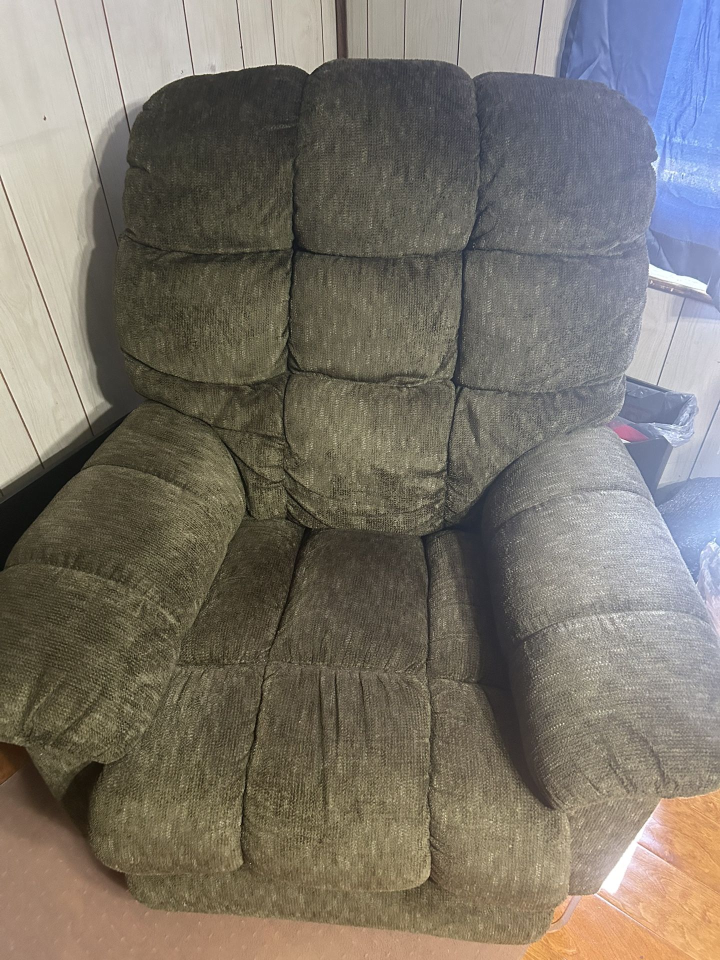 Recliner