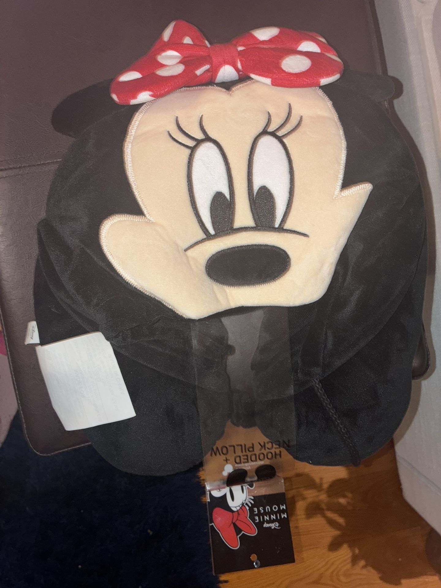 Minnie Mouse Hooded +Neck Pillow