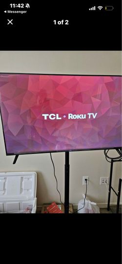 43 inch Roku tv with stand