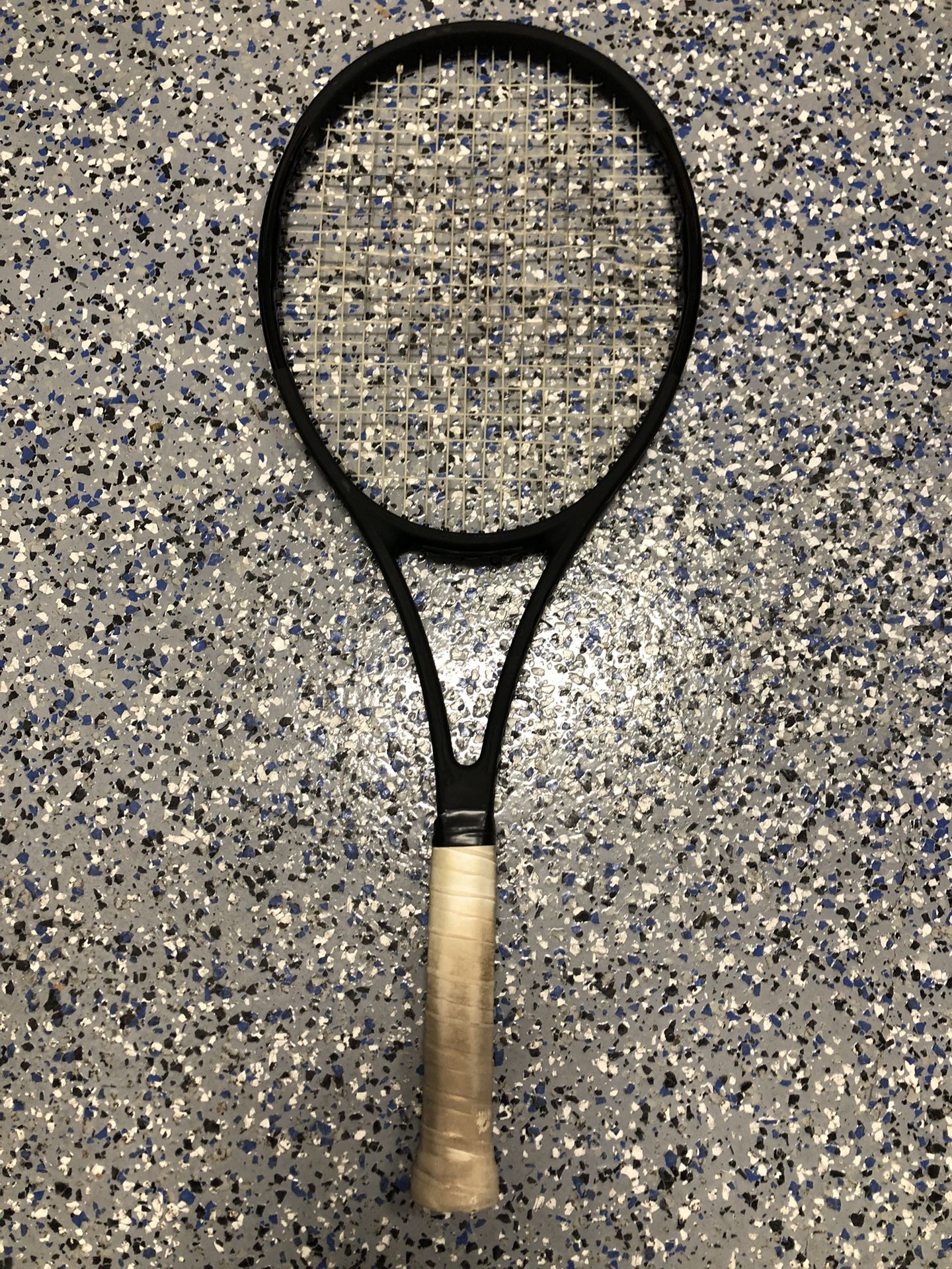 Wilson Pro Staff 97 v11.5 4 1/4 Racket #2661-1