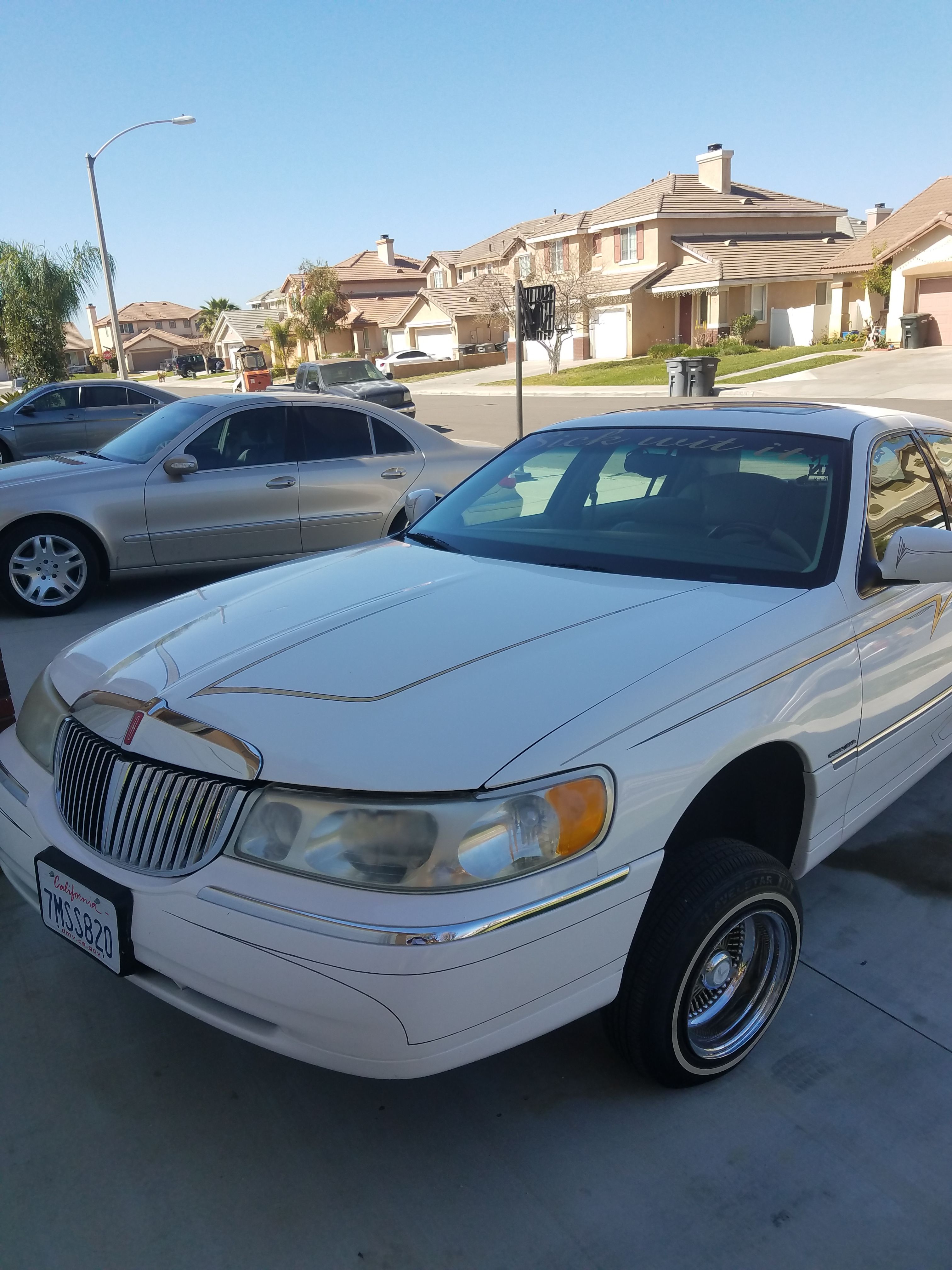 2000 Lincoln Town Car lowrider
