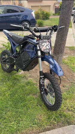 Eskute nova mini