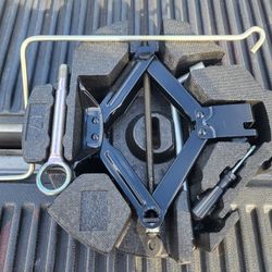 Subaru Forester Tool Kit