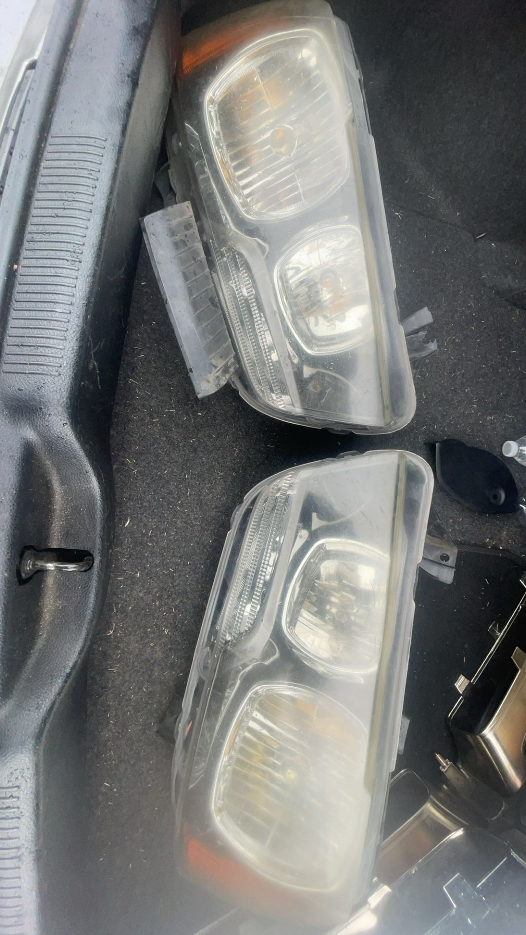 Charger 2012 Head Lights 