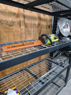 Ryobi Cordless Hedge Trimmer with Hedge Sweep