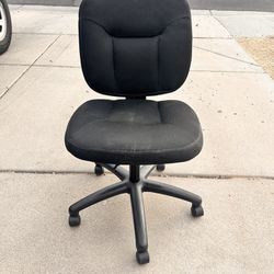 Black Adjustable Rolling Office PC Chair
