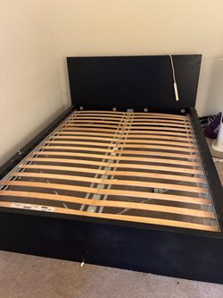 Queen size bed frame (ikea matte black)