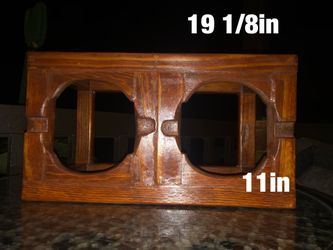 Wooden dog bowl holder