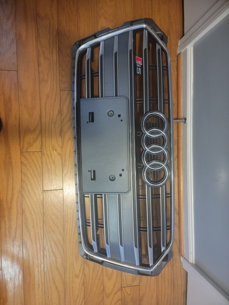 Audo S5 2018 Fcactory Gril
