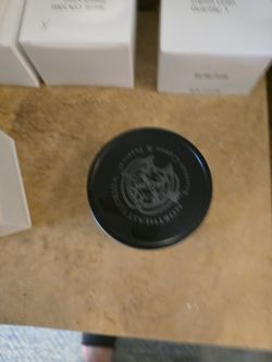 Smell good candles