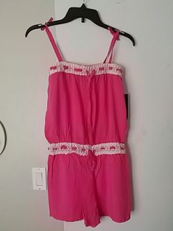 Pink outfit size 14/16 girl