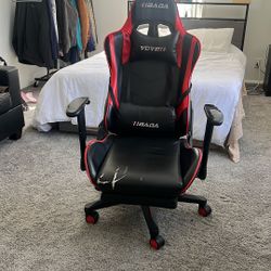 Gaming chair 