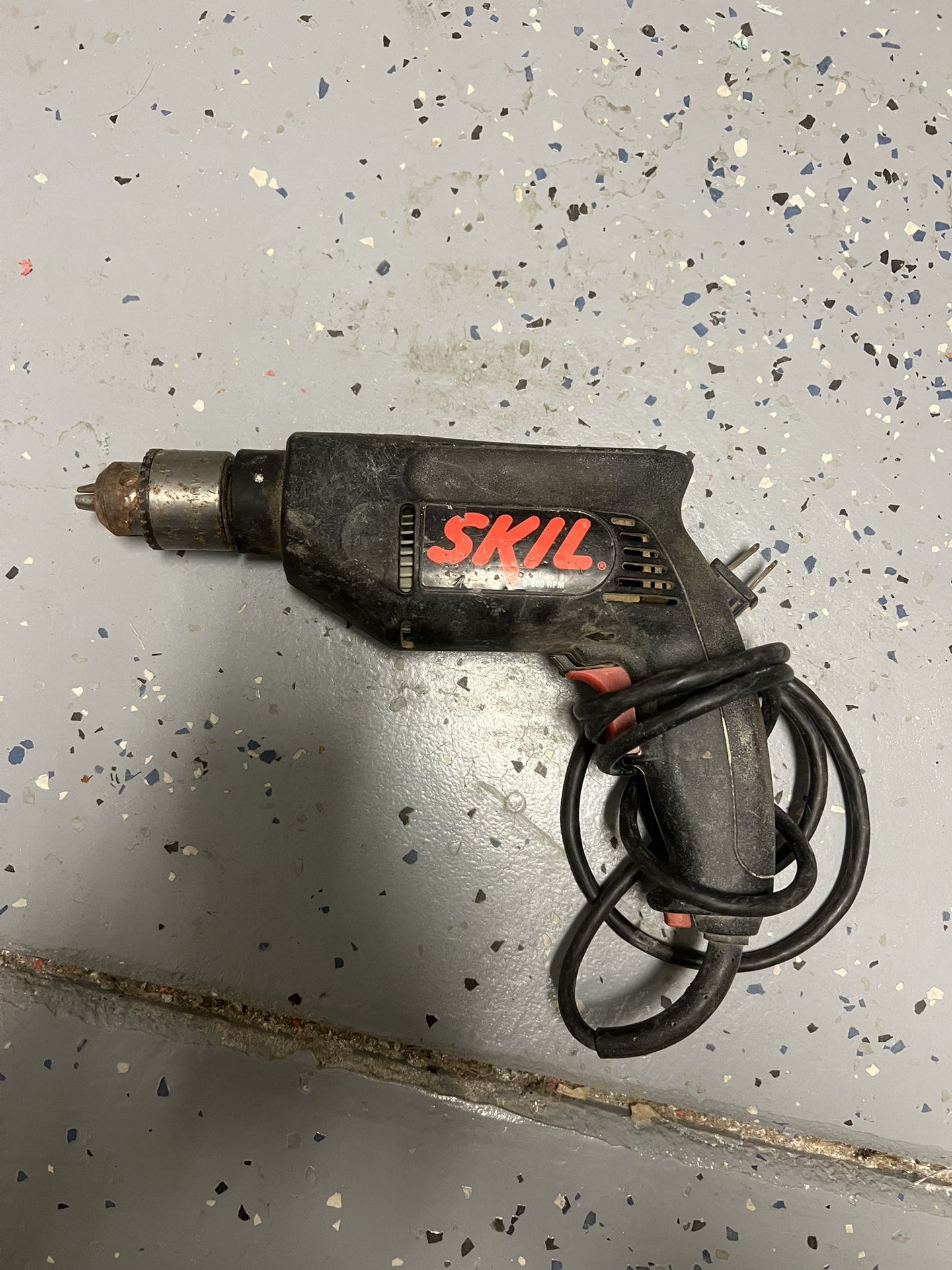 Skil