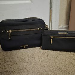 Mk Purse And Wallet 