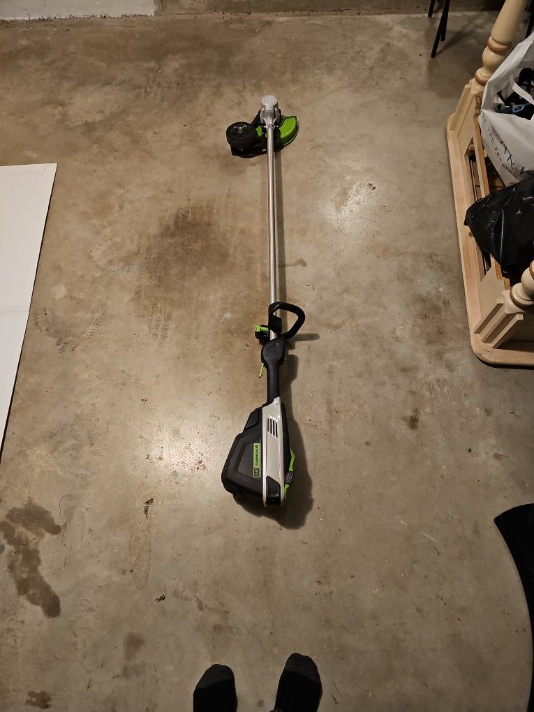 GREENWORKS 60V EDGE TRIMMER TOOL ONLY