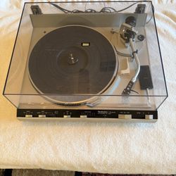 Vintage Technics D.D. Automatic SL-5350 Turn Table