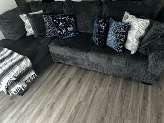 Moving selling fast!
