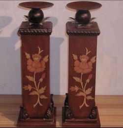 Stunning New Pair of large metal candle holders candleholders Flowers Flower motif Tuscan Contemporary