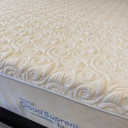 Cooling Tempter Pedic King Mattress 