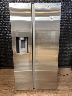 SAMSUNG REFRIGERATOR w/WARRANTY! R3621A