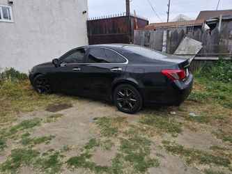 Lexus  ES350 sedan
