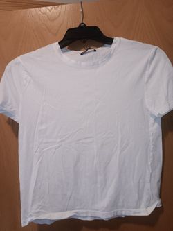 Women's Size Medium,  Zara White Short Sleeve Tee Shirtts