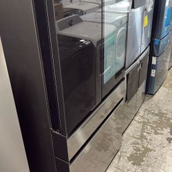 Samsung French Door Refrigerator Family Hub