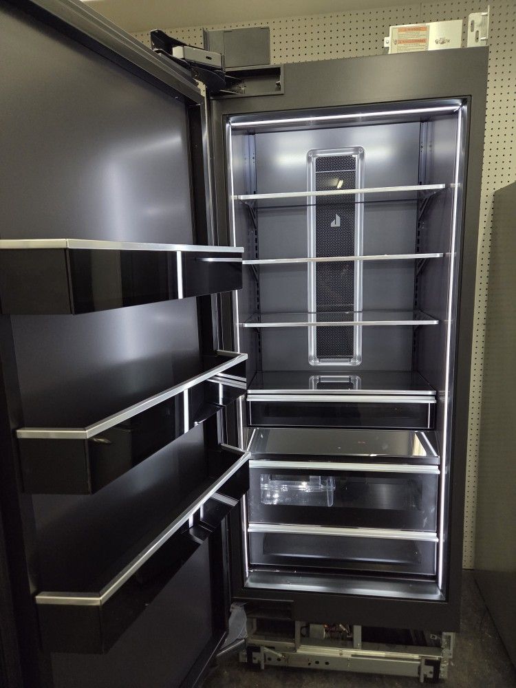 30 Jenn Air Built In Freezer 