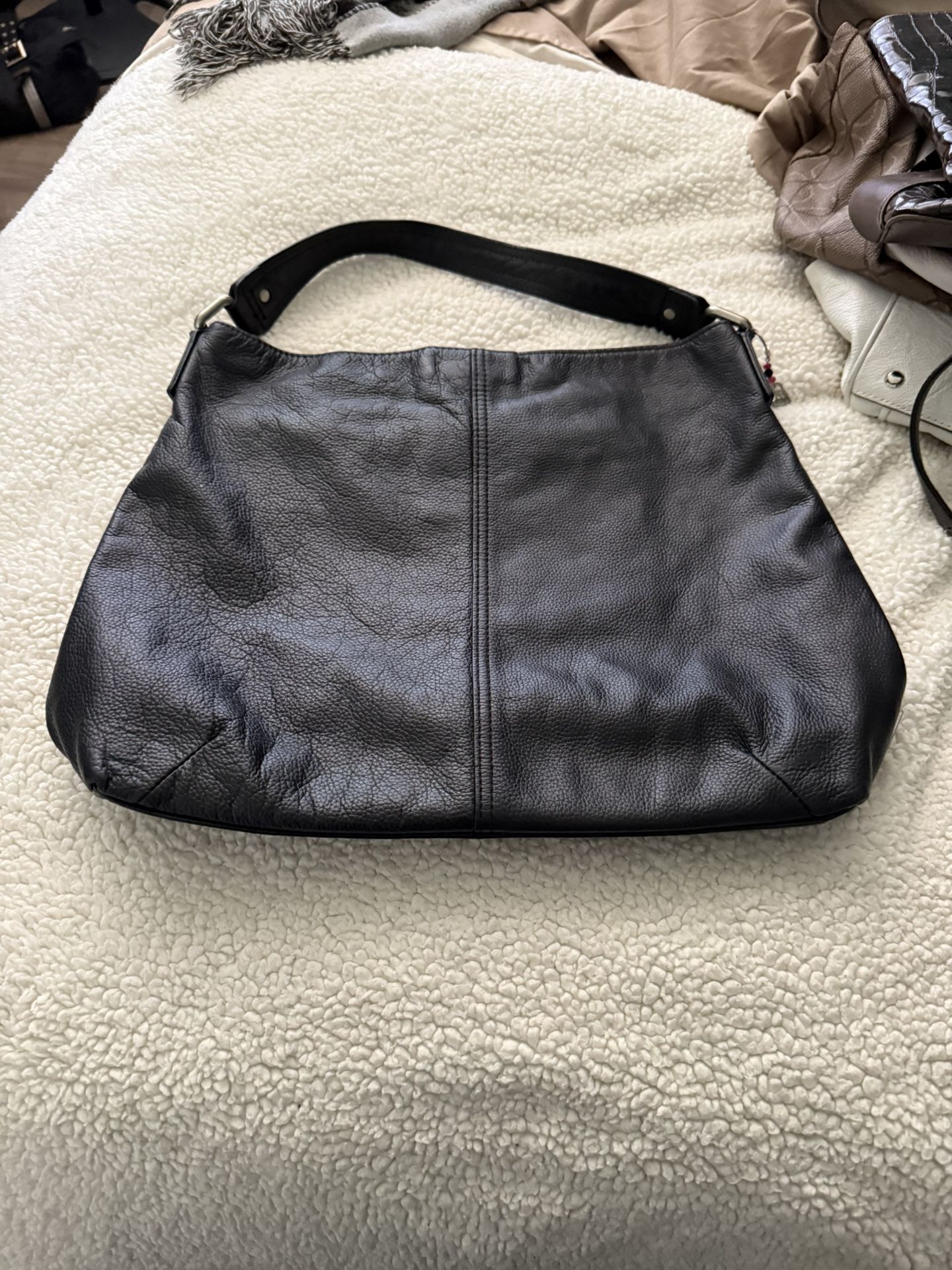 Kooba Black Pebbled Leather Hobo Bag Purse Single Strap Handbag Slouchy