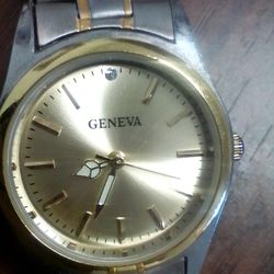 Package deal chain with watch