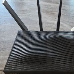 Netgear Nighthawk X8 Router And Tp Extender. $30