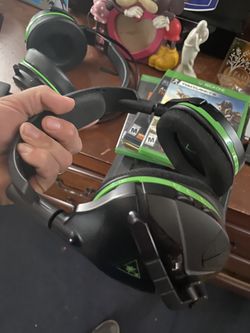 Xbox game’s and accessories-headsets and controller case