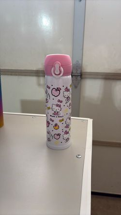 hello kitty kids water bottle