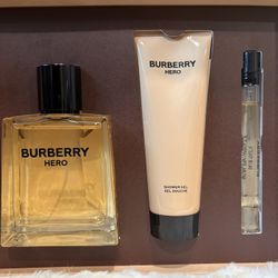 Burberry Hero Perfume Set