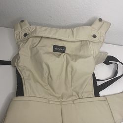 Momcozy (porta bebés )