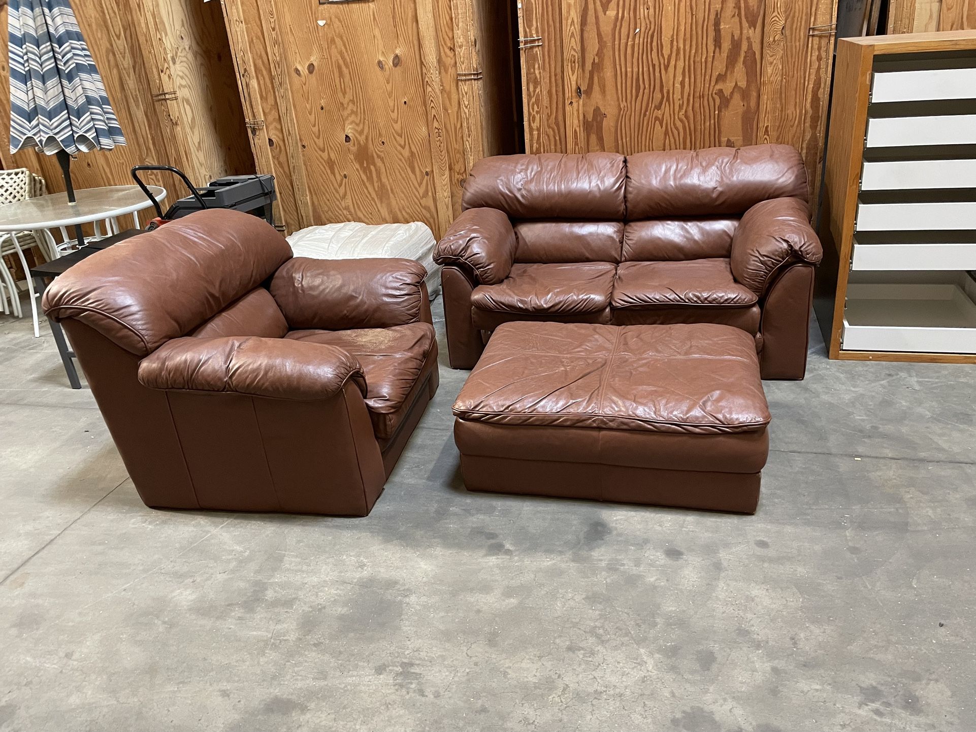 Leather Loveseat, Cuddle Chair And Ottoman