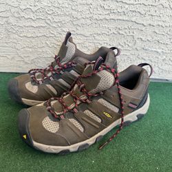Keen - Hiking Shoes - Men's size 13