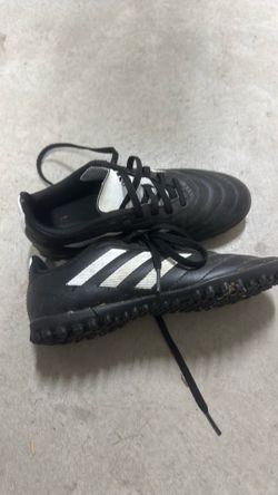 Adidas turf cleats size 3