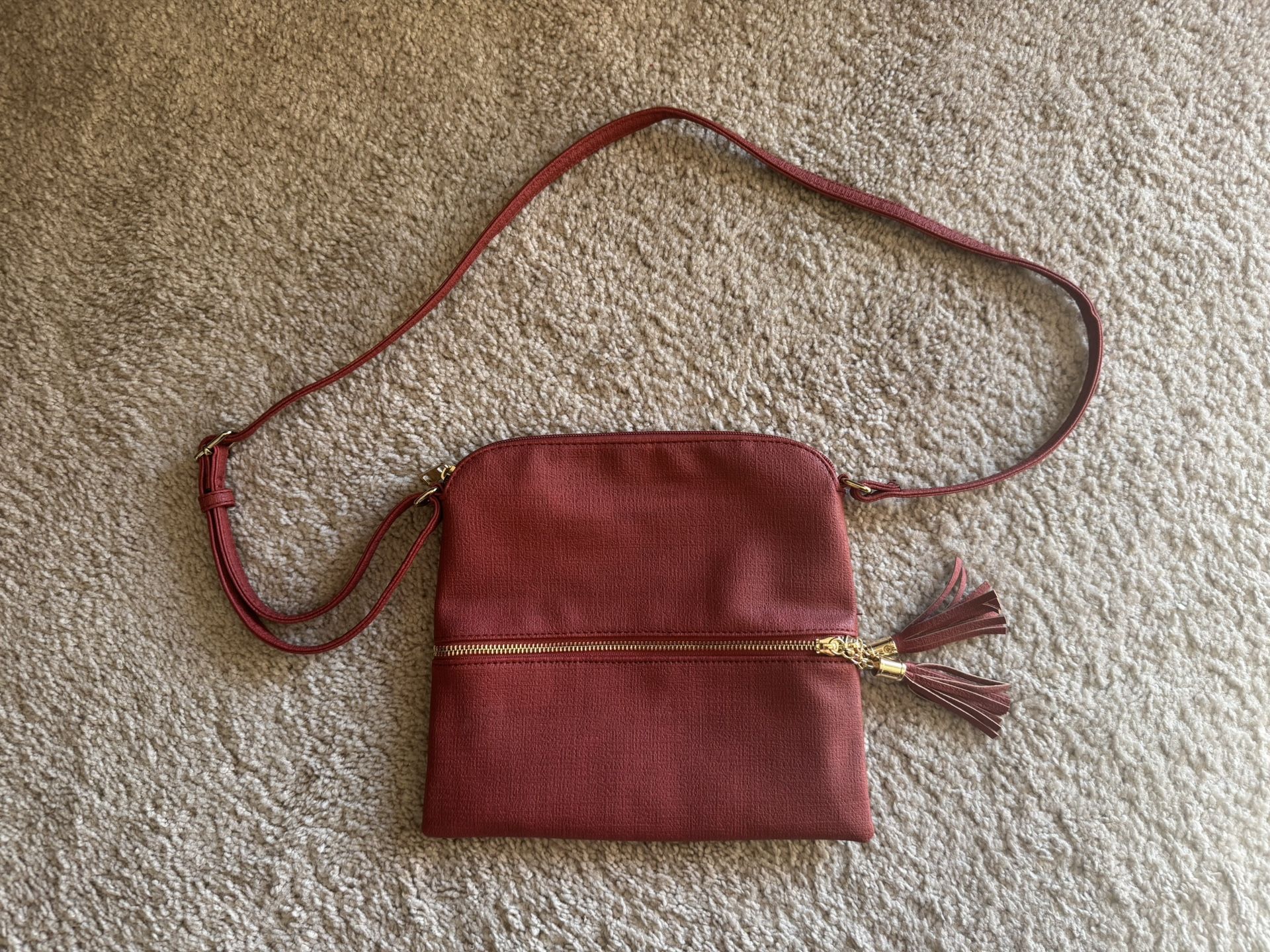 Deluxity Lightweight Medium Lady Crossbody Bag with Tassel-Red