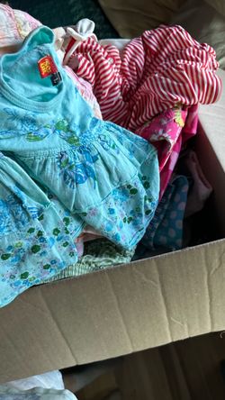 Box of infant girls clothes Vtg Gymboree Baby Gap 6-9mo
