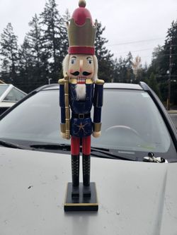 Nut Crackers