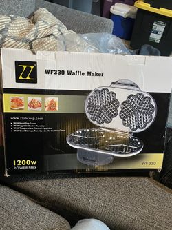 Waffle Maker 