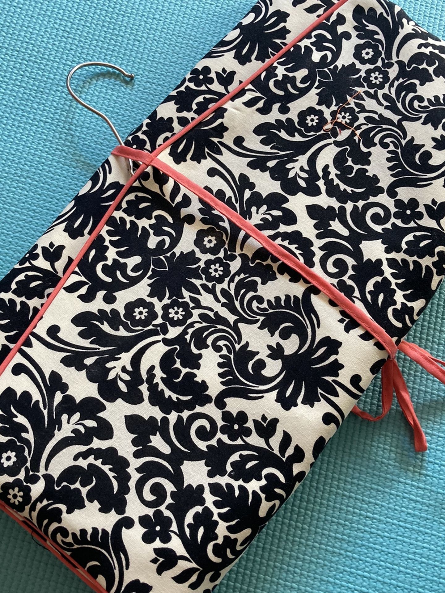Travel Roll Up Bag Organizer