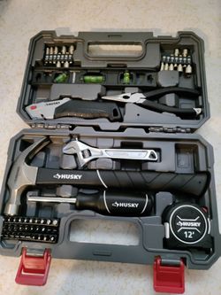 New husky 52 pc  tool kit with case