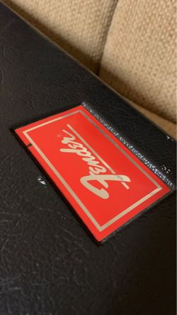 Fender red 2024 label guitar case