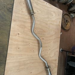 EZ Curl Bar