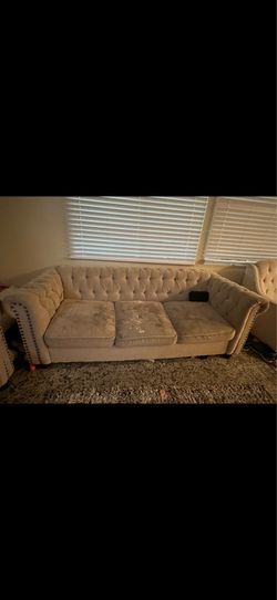 Couch set