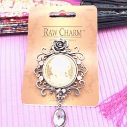 Raw Charm  Cameo  victorian  style   $10. 🌿🌼🌿  Welcome to visit for jewelry and accessorize .  My Life 5 charms together for $10 