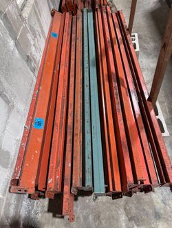 $5 EACH – Heavy-Duty Warehouse Support Beams (7.6ft & 8ft) – ORLANDOPickup